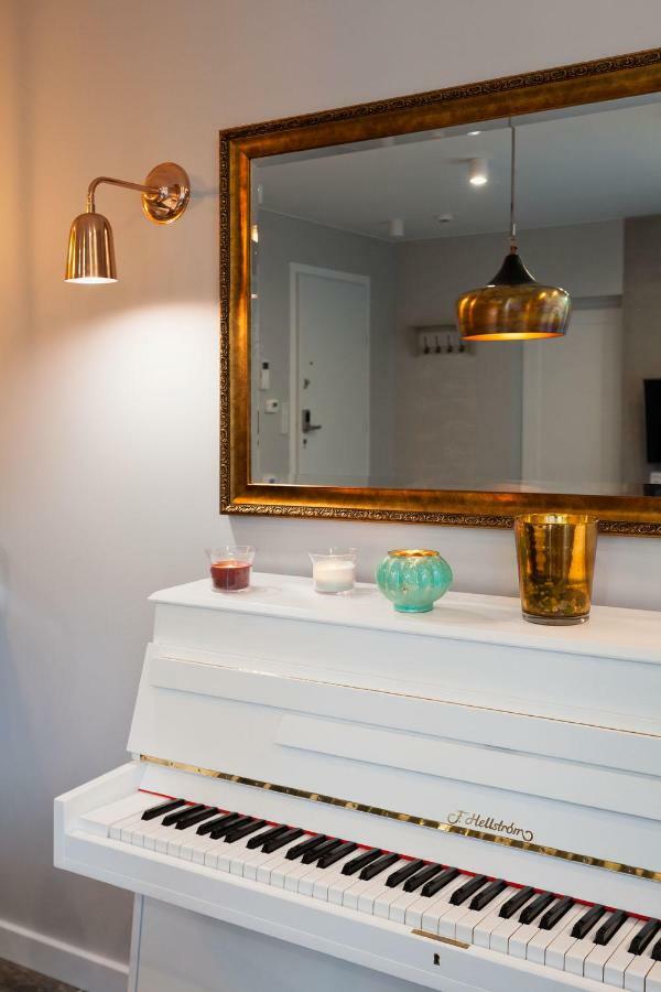 City Of The Kings Piano Apartment كراكوفيا المظهر الخارجي الصورة