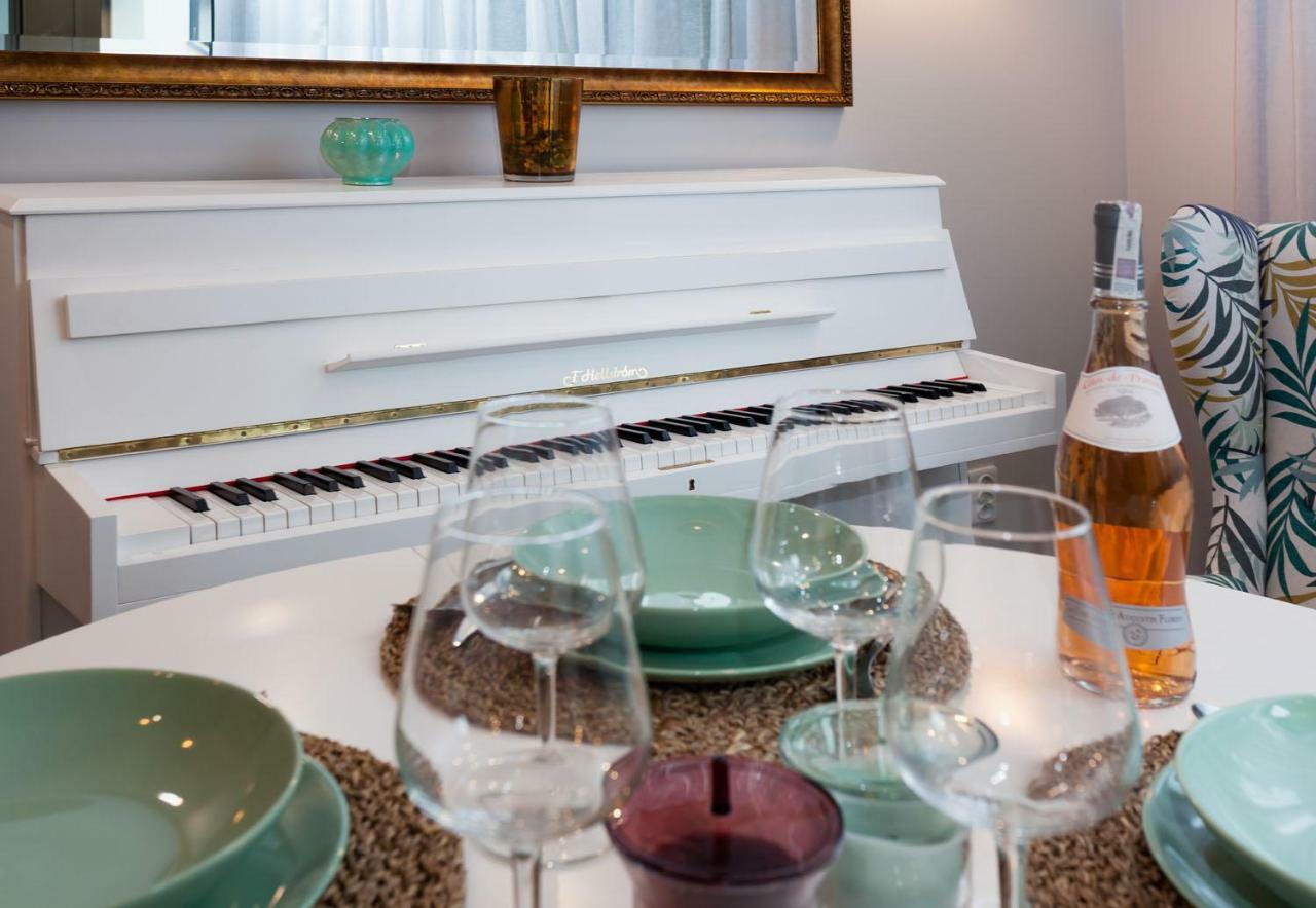 City Of The Kings Piano Apartment كراكوفيا المظهر الخارجي الصورة